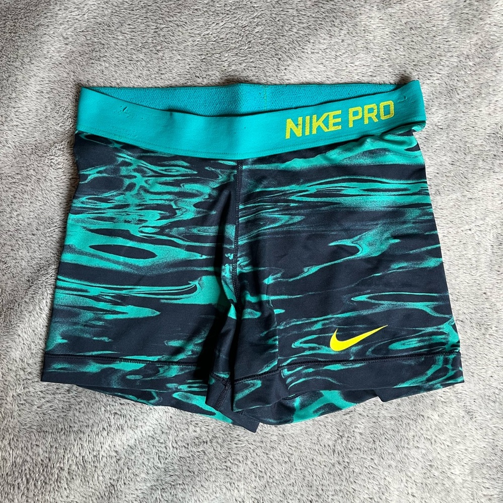 Nike Pro Turquoise Performance Shorts